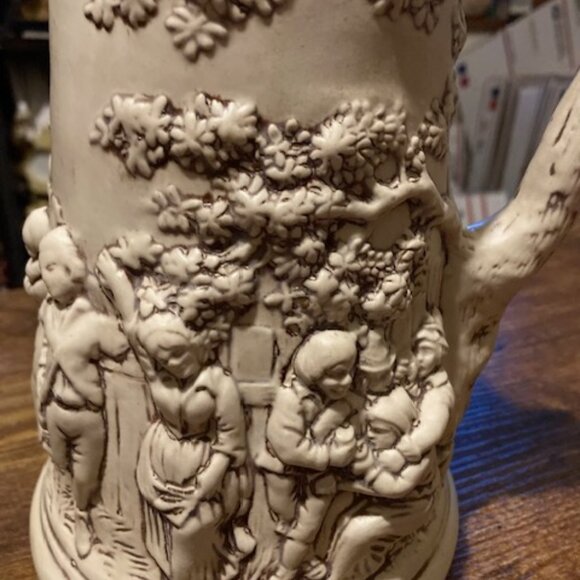 Vintage Atlantic mold ceramic pitcher - Picture 2 of 8